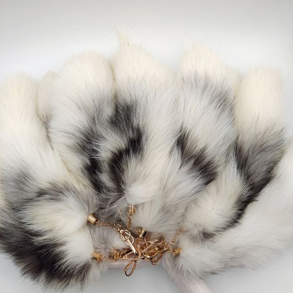 10pcs/lot -40cm/16" long real cross fox fur tail keychians cosplay toy keyring bag charm car phone tassels pendant, Silver
10pcs/lot -40cm/16" long real cross fox fur tail keychians cosplay toy keyring bag charm car phone tassels pendant, Silver