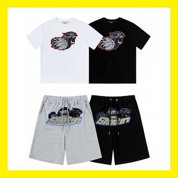 trapstar tiger head embroidered shorts+printed short sleeve t-shirt sports casual capris set summer, Black;white
trapstar tiger head embroidered shorts+printed short sleeve t-shirt sports casual capris set summer, Black;white