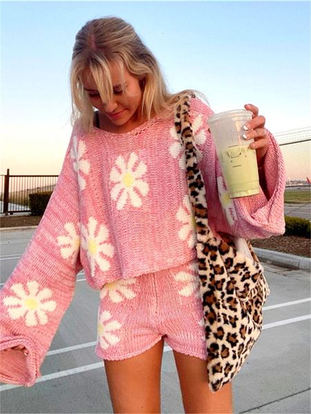 women's two piece pants two piece sets women autumn floral long sleeve pullover sweaters shorts casual loose knit 2pcs set female 23050, White
women's two piece pants two piece sets women autumn floral long sleeve pullover sweaters shorts casual loose knit 2pcs set female 23050, White