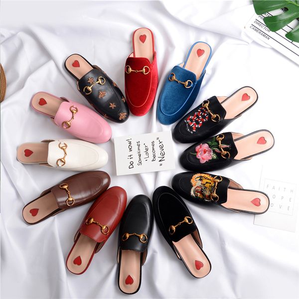 slippers 12 colors plus size 3443 brand genuine leather shoes women mules fashion summer female casual dress 230503, Black
slippers 12 colors plus size 3443 brand genuine leather shoes women mules fashion summer female casual dress 230503, Black