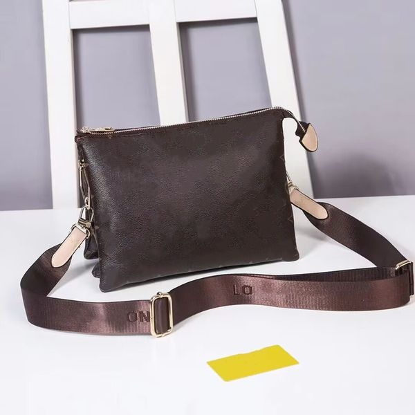 coussin embossing women luxurys designers bags pu leather woman purse key card wallet handbag messenger crossbody shoulder bag totes backpac
coussin embossing women luxurys designers bags pu leather woman purse key card wallet handbag messenger crossbody shoulder bag totes backpac