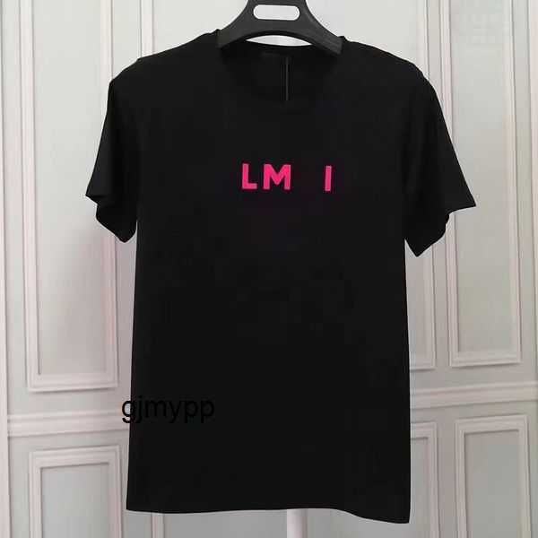 2023 mens designer burbrery t shirt chest letter printed t ts fashion style short sleeve loose oversize t- cotton fabric tees for couples 6e, White;black
2023 mens designer burbrery t shirt chest letter printed t ts fashion style short sleeve loose oversize t- cotton fabric tees for couples 6e, White;black