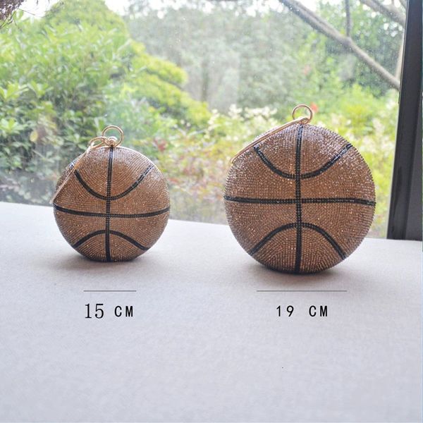 evening bags fashion diamond clutch basketball purse woman's crystal bling basketball bags for ladies round ball evening handbag 230428
evening bags fashion diamond clutch basketball purse woman's crystal bling basketball bags for ladies round ball evening handbag 230428