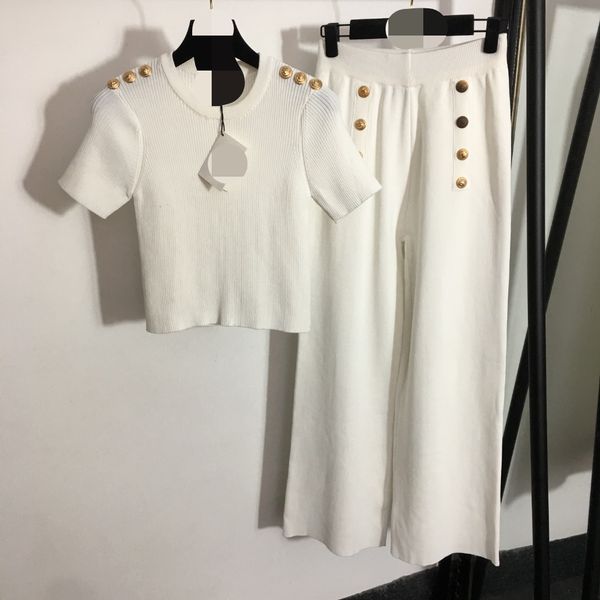 426 2023 milan style spring summer brand same style two pieces sets short skirt pink lapel neck empire short sleeve kint dress 20224538, White
426 2023 milan style spring summer brand same style two pieces sets short skirt pink lapel neck empire short sleeve kint dress 20224538, White