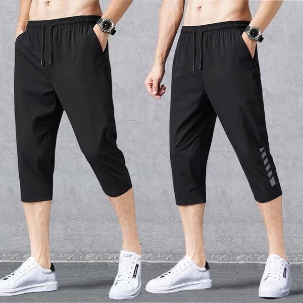 men's shorts breathable sport running pants men's casual shorts w/ pocket loose quick dry jogger pant 3/4 athletic shorts for summ, White;black
men's shorts breathable sport running pants men's casual shorts w/ pocket loose quick dry jogger pant 3/4 athletic shorts for summ, White;black