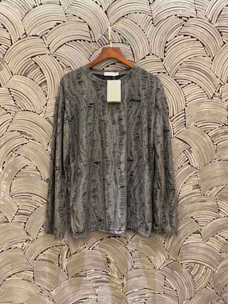 23ss summer women and men t shirt brand luxury fashion classic oversize version torn round neck vintage do old damage wind hollowed out dar, White;black
23ss summer women and men t shirt brand luxury fashion classic oversize version torn round neck vintage do old damage wind hollowed out dar, White;black