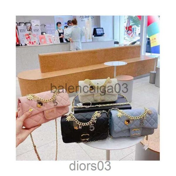 designer channel bag tote shoulder luxurious fashion brands handbag purse crossbody bag man woman leather black white large capacity even ch
designer channel bag tote shoulder luxurious fashion brands handbag purse crossbody bag man woman leather black white large capacity even ch
