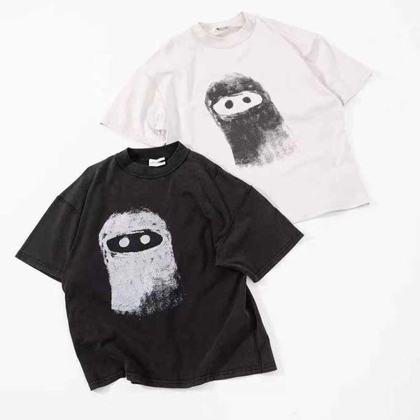 couple t-shirt designer quality illustration ye mannequin graffiti washed and made old reverse wear short-sleeved t-shirt, White;black
couple t-shirt designer quality illustration ye mannequin graffiti washed and made old reverse wear short-sleeved t-shirt, White;black