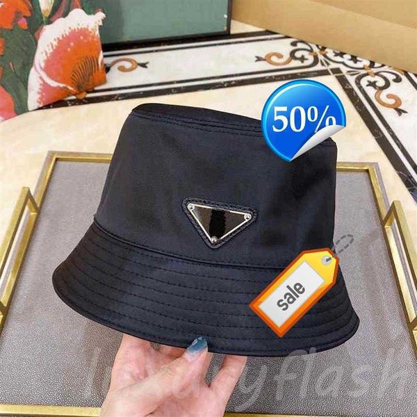 

beltPra Hats Bucket Hat Casquette Designer Stars with The Same Casual Outing Flat-top Small Brimmed Hats Wild Triangle Standard Ins Ba259h2, Blue