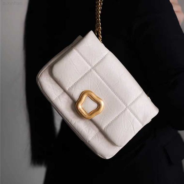 song songmont new chocolate single shoulder crossbody handheld underarm chain fragrant small square soft bag
song songmont new chocolate single shoulder crossbody handheld underarm chain fragrant small square soft bag