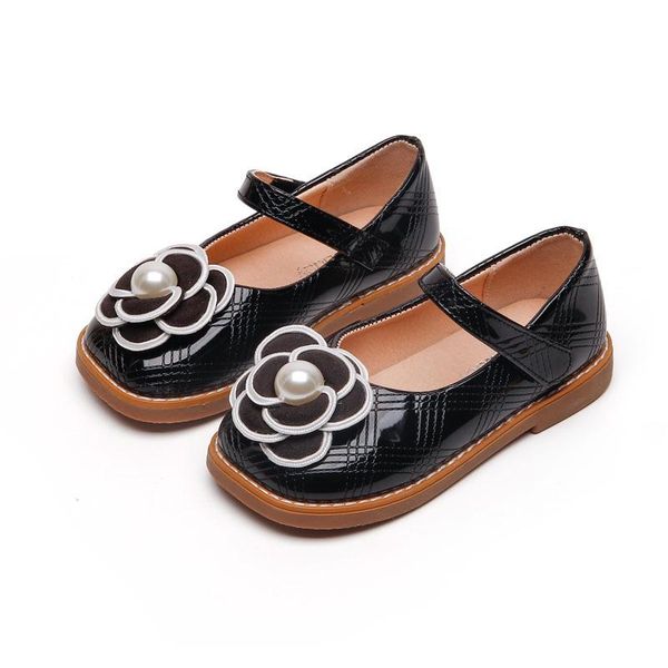 sneakers baby shoes children casual girls leather spring fashion black flower show student soft sole princess e6424, Black;red
sneakers baby shoes children casual girls leather spring fashion black flower show student soft sole princess e6424, Black;red