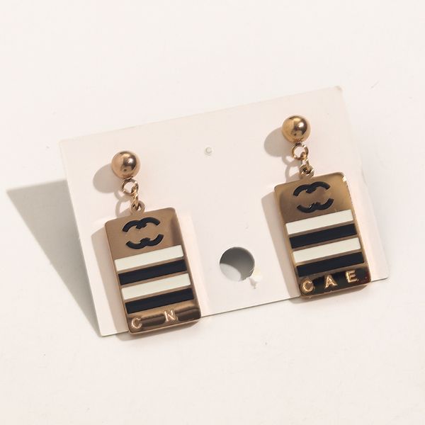 2023 geometry dangle earrings love gifts stud earring brand womens jewelry brand high sense earrings wedding party gift jewelry, Silver
2023 geometry dangle earrings love gifts stud earring brand womens jewelry brand high sense earrings wedding party gift jewelry, Silver