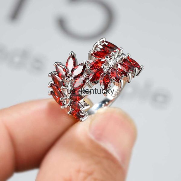 band rings plant leaf red ring silver color cut zircon stone rings for women female vintage cotail ring party jewelry
band rings plant leaf red ring silver color cut zircon stone rings for women female vintage cotail ring party jewelry