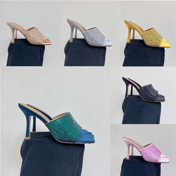 2023 designer pure color square head slides slippers womens luxury 100% leather rhinestone outdoor high heels sandals ladys shallow mouth st, Black
2023 designer pure color square head slides slippers womens luxury 100% leather rhinestone outdoor high heels sandals ladys shallow mouth st, Black