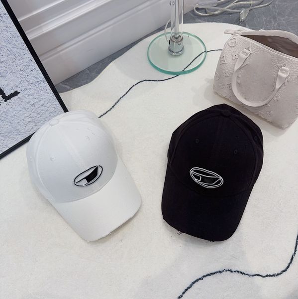 women's summer designer ball cap couple fashion vacation sports letter embroidery in black and white casquette, Blue;gray
women's summer designer ball cap couple fashion vacation sports letter embroidery in black and white casquette, Blue;gray