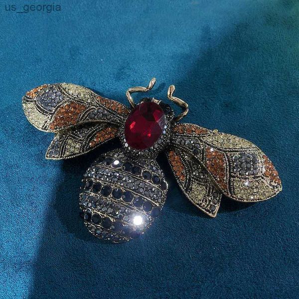 pins brooches cute big bee crystal brooch vintage luxury brooches for women banquet costume pins jewelry party clothing, Gray
pins brooches cute big bee crystal brooch vintage luxury brooches for women banquet costume pins jewelry party clothing, Gray