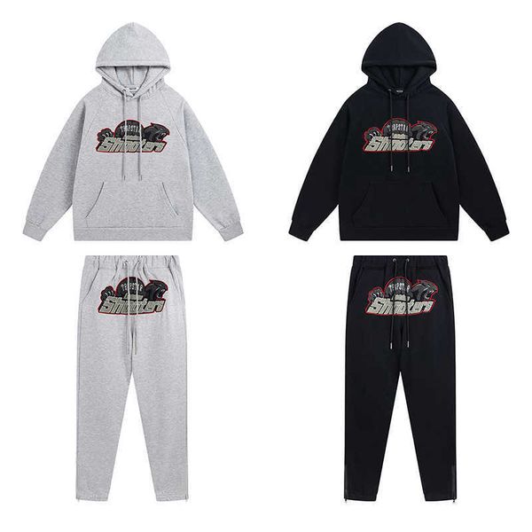 trapstar suit tiger towel embroidery high street casual cotton hooded sweater pants set men's ins fashion, Black;white
trapstar suit tiger towel embroidery high street casual cotton hooded sweater pants set men's ins fashion, Black;white