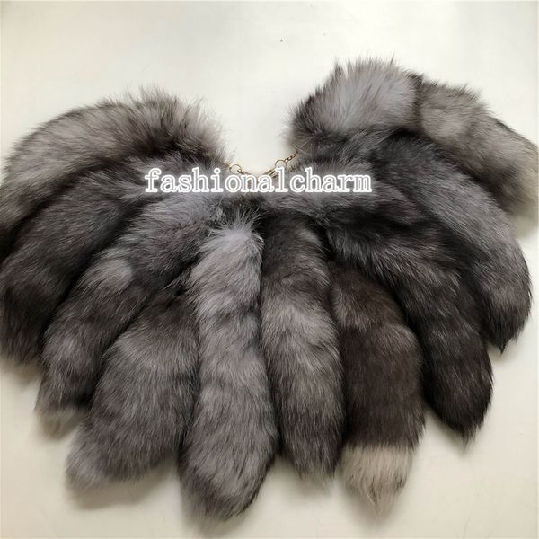 10pcs/lot -40cm/16" real genuine silver blue fox fur tail keychain cosplay toy keyring bag charm car phone pendant gift
10pcs/lot -40cm/16" real genuine silver blue fox fur tail keychain cosplay toy keyring bag charm car phone pendant gift