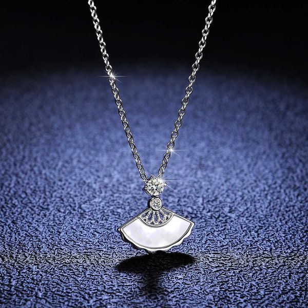pendant necklaces 925 sterling silver moissanite pendant necklace jewelry luxury geometric zircon necklace for women
pendant necklaces 925 sterling silver moissanite pendant necklace jewelry luxury geometric zircon necklace for women