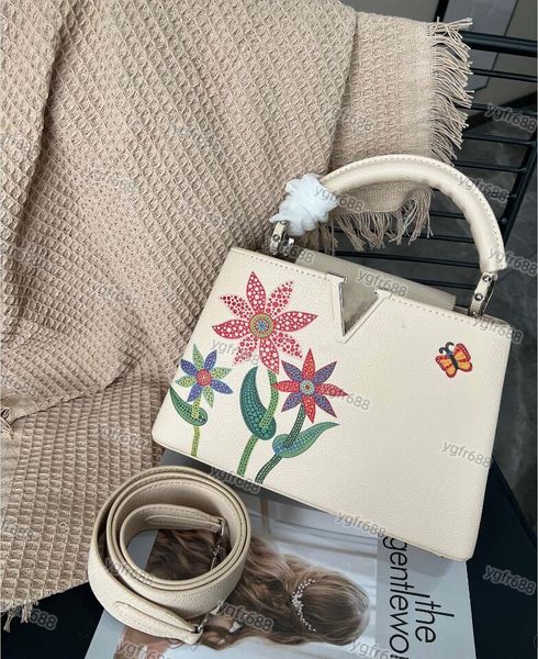 100% designer bags women handbags colored drawing flower women shoulder bag luxury diamond evening cross body bag female real leather handba
100% designer bags women handbags colored drawing flower women shoulder bag luxury diamond evening cross body bag female real leather handba