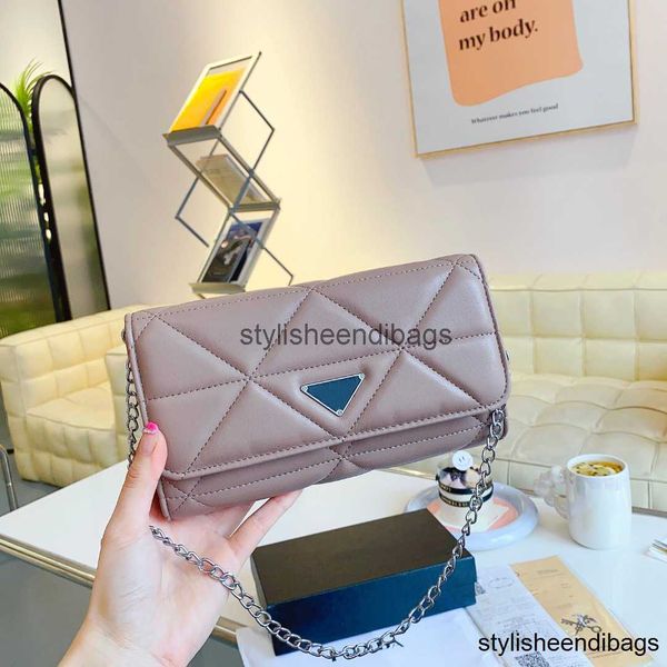 designers chain bag prad classic shoulder crossbody bags leather handbags diagramme wallets hardware accessories casual fashion triangle sig
designers chain bag prad classic shoulder crossbody bags leather handbags diagramme wallets hardware accessories casual fashion triangle sig
