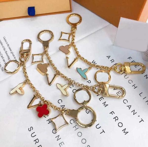 luxury designer keychain fashion classic brand key buckle flower letter key chain handmade gold keychains mens womens bag pendant, Silver
luxury designer keychain fashion classic brand key buckle flower letter key chain handmade gold keychains mens womens bag pendant, Silver