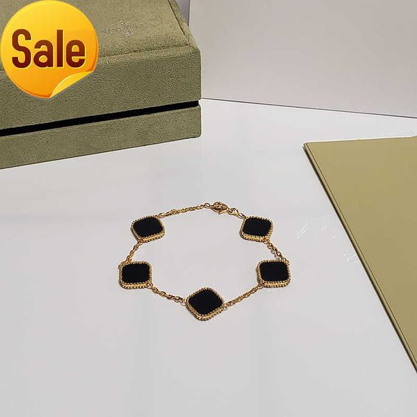 luxury classic 4/four leaf clover charm bracelets designer chain 18k gold shell for girl wedding mother' day jewelry women gift, Golden;silver
luxury classic 4/four leaf clover charm bracelets designer chain 18k gold shell for girl wedding mother' day jewelry women gift, Golden;silver