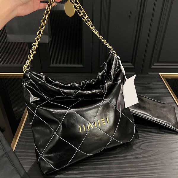 womens oil wax shopping tote 22 shopping bag classic quilted black white black-gold white-silver metal hardware matelasse chain shoulder han
womens oil wax shopping tote 22 shopping bag classic quilted black white black-gold white-silver metal hardware matelasse chain shoulder han