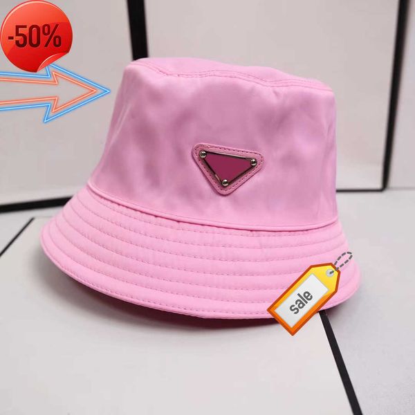 Designers CaAs Hats Mens Bonnet Beanie Bucket Hat Womens Baseball CaA SnaAbacks Beanies Fedora Fitted Hats Woman Luxurys Design ChaAeaux12413312, White
Designers CaAs Hats Mens Bonnet Beanie Bucket Hat Womens Baseball CaA SnaAbacks Beanies Fedora Fitted Hats Woman Luxurys Design ChaAeaux12413312, White
