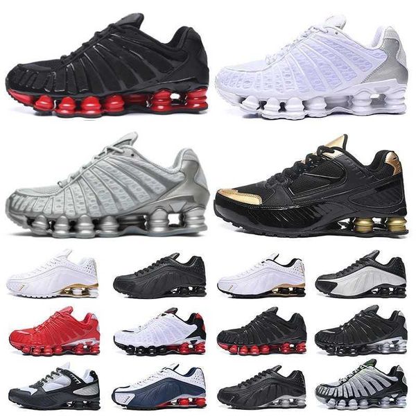 designer shoes 3 3s men women running shoes triple white black red trainers sports sneakers outdoor hiking shoes
designer shoes 3 3s men women running shoes triple white black red trainers sports sneakers outdoor hiking shoes