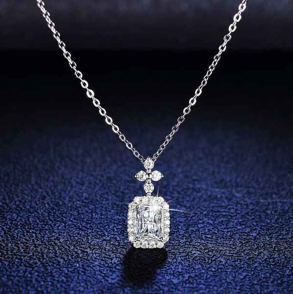 pendant necklaces 2022 supplier fashion beautiful 925 sterling silver moissanite rectangle necklace for women
pendant necklaces 2022 supplier fashion beautiful 925 sterling silver moissanite rectangle necklace for women