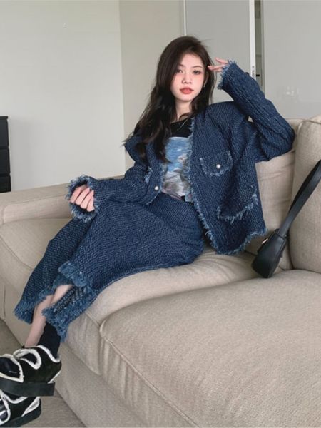 two piece dress spring vintage tassel two piece set women korean style folds v-neck jacket midi skirts suits denim ensemble femme 2 pieces 2, White
two piece dress spring vintage tassel two piece set women korean style folds v-neck jacket midi skirts suits denim ensemble femme 2 pieces 2, White
