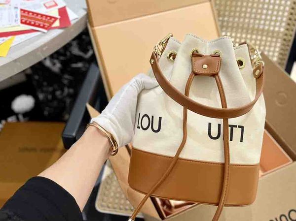 luxuryious 23ss neonoe bucket bag canvas handbag totes drawstring closure fashion shoulder bag women real leather cross body handbags dhgate
luxuryious 23ss neonoe bucket bag canvas handbag totes drawstring closure fashion shoulder bag women real leather cross body handbags dhgate