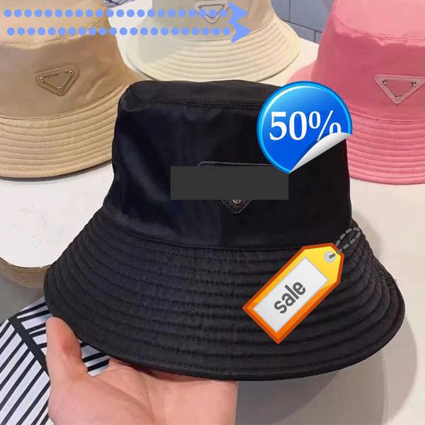 belt2023 designers mens womens bucket hat fitted hats sun prevent bonnet beanie baseball cap snapbacks outdoor fishing dress beanies1112, Blue;gray
belt2023 designers mens womens bucket hat fitted hats sun prevent bonnet beanie baseball cap snapbacks outdoor fishing dress beanies1112, Blue;gray