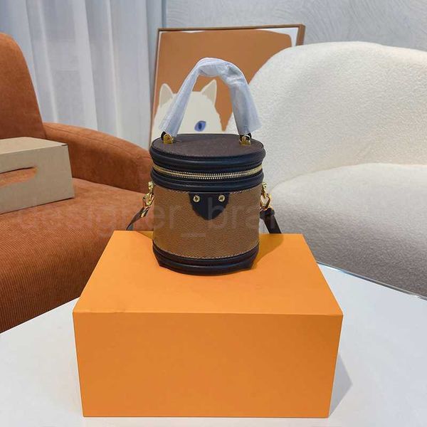 designer cannes bags womens cylinder handbag wallet fashion luxurys mini bucket bag crossbodys shoulders messengers cosmetic case card holde
designer cannes bags womens cylinder handbag wallet fashion luxurys mini bucket bag crossbodys shoulders messengers cosmetic case card holde