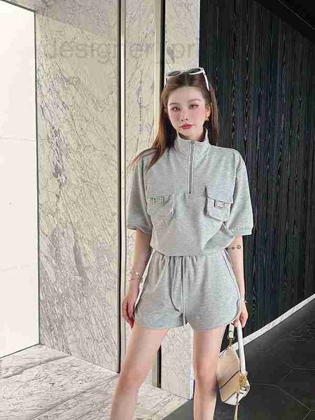 women's tracksuits designer 23 spring/summer double pocket decorative zipper lapel elastic shorts set kngx, Gray
women's tracksuits designer 23 spring/summer double pocket decorative zipper lapel elastic shorts set kngx, Gray