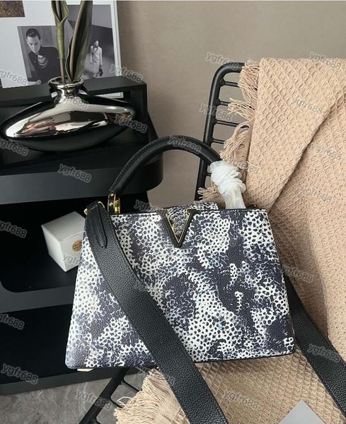 designer bags women handbags real leather flower monograms onthego gm mm womens bag purse the tote shoulder bag female backpack on the go c
designer bags women handbags real leather flower monograms onthego gm mm womens bag purse the tote shoulder bag female backpack on the go c