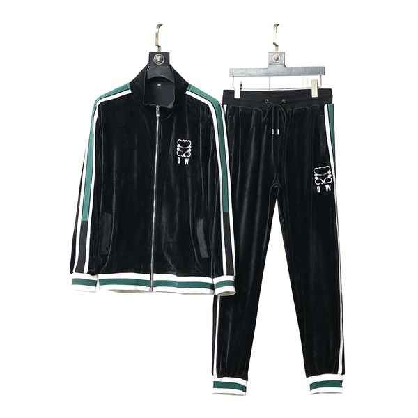 2023 paris spring autumn men tracksuits ms sports set athletics sportswear designer sweater hatshirt jog sweatshirt, Gray
2023 paris spring autumn men tracksuits ms sports set athletics sportswear designer sweater hatshirt jog sweatshirt, Gray