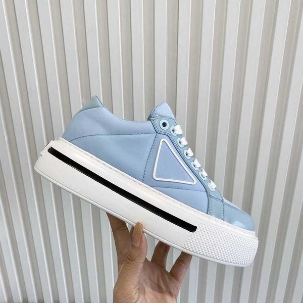 ladies genuine leather runners trainers luxury brand women platform casual sport shoes fashion tpu foam outsole sneakers r woman shoe, Black
ladies genuine leather runners trainers luxury brand women platform casual sport shoes fashion tpu foam outsole sneakers r woman shoe, Black