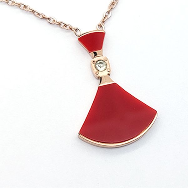 designer necklace steel women's style shell small skirt simple clavicle chain stainless fashion pendant, Silver
designer necklace steel women's style shell small skirt simple clavicle chain stainless fashion pendant, Silver