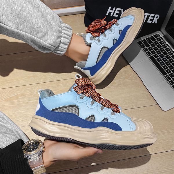 dress shoes mens sneakers spring and autumn board student leather thick dissolving heels lace up sports for male 230503, Black
dress shoes mens sneakers spring and autumn board student leather thick dissolving heels lace up sports for male 230503, Black