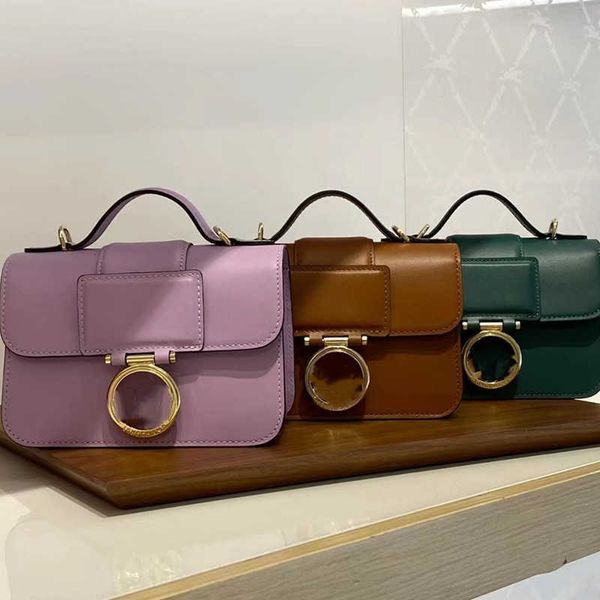 women designer handbags wallet solid french key bag box genuine leather shoulder classic mobile phone small square handbags designers bags, Red;black
women designer handbags wallet solid french key bag box genuine leather shoulder classic mobile phone small square handbags designers bags, Red;black