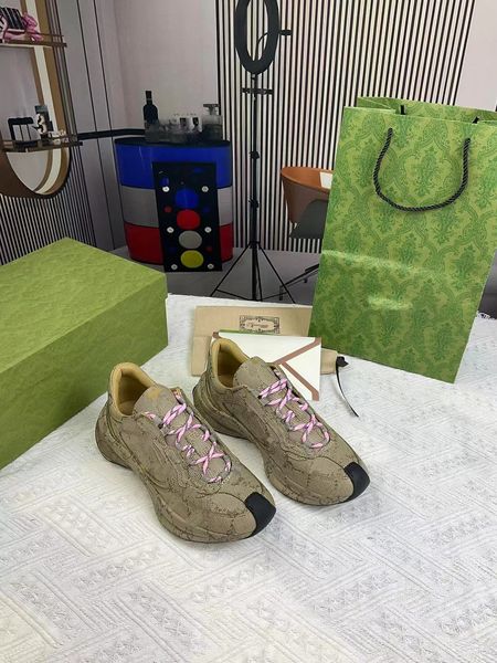 2023 designer sneakers the hacker project casual shoes men women triple s sneaker letter printing platform trainers old dad shoe with box 35, Black
2023 designer sneakers the hacker project casual shoes men women triple s sneaker letter printing platform trainers old dad shoe with box 35, Black