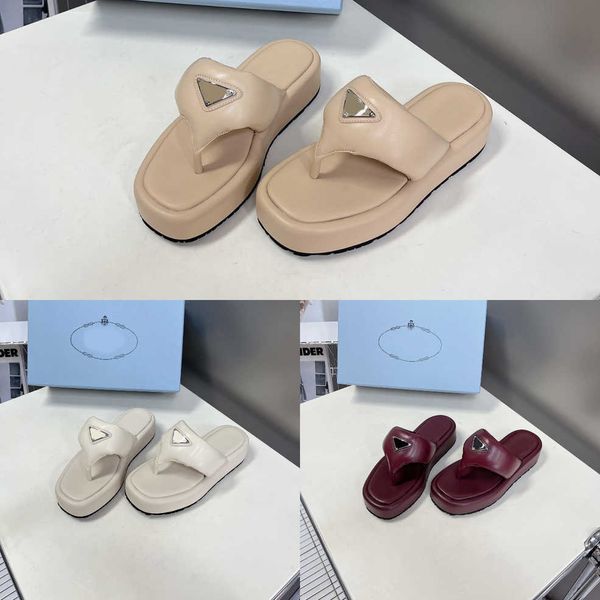 casual shoes designer women soft sandals flat platform sandals summer slippers flip-flops surface triangular bread, Black
casual shoes designer women soft sandals flat platform sandals summer slippers flip-flops surface triangular bread, Black