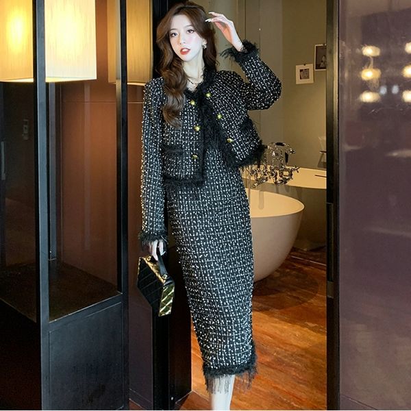 two piece dress chic plaid tweed 2 piece sets women winter fashion tassel long sleeve coathigh waist midi long skirt suits female sets 23050, White
two piece dress chic plaid tweed 2 piece sets women winter fashion tassel long sleeve coathigh waist midi long skirt suits female sets 23050, White