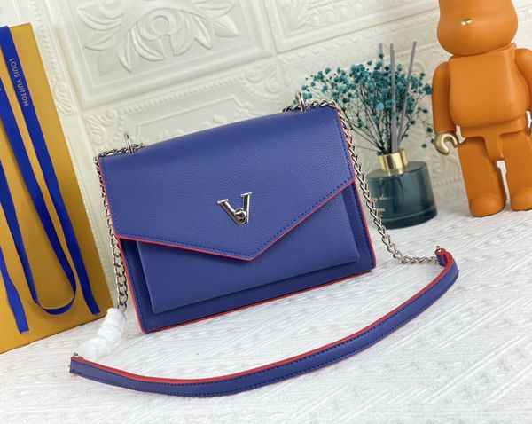 designer shoulder bag luxury women handbags mylockme bb chains crossbody bags quality leather flowers letters ladies fashion metal digram sw
designer shoulder bag luxury women handbags mylockme bb chains crossbody bags quality leather flowers letters ladies fashion metal digram sw