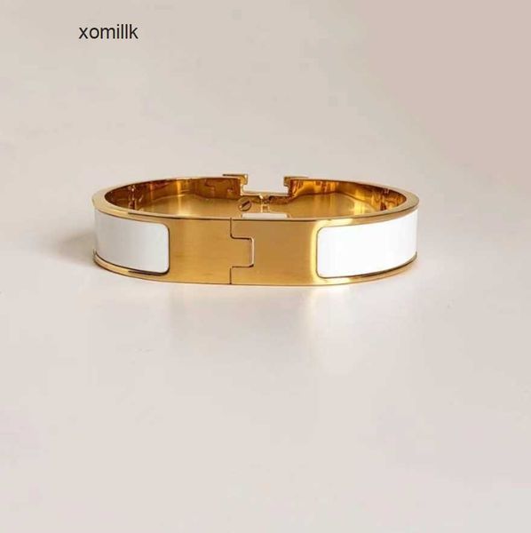bangle bracelet designer h letter bangle luxury brand enamel bracelets men and women fashion everyday accessories party wedding valentine�, Black
bangle bracelet designer h letter bangle luxury brand enamel bracelets men and women fashion everyday accessories party wedding valentine�, Black
