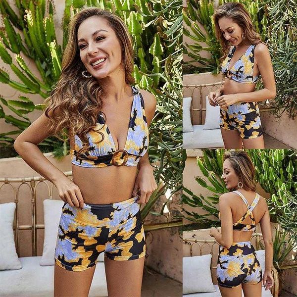 summer boxer shorts split swimsuit seaside v neck two piece suit backless back beautifying printing, White;black
summer boxer shorts split swimsuit seaside v neck two piece suit backless back beautifying printing, White;black