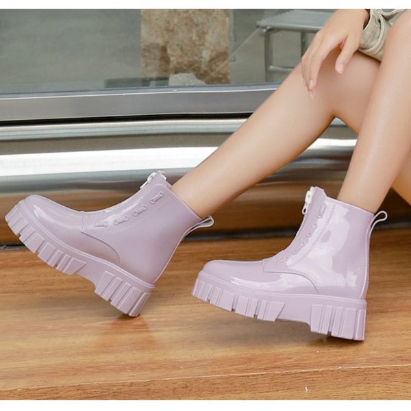 rain boot's outdoor wear boots fashion cute waterproof platform short nonslip rubber sole zapatos mujer 230504, Black;red
rain boot's outdoor wear boots fashion cute waterproof platform short nonslip rubber sole zapatos mujer 230504, Black;red