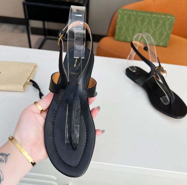 luxurys designers sandals for men women classic floral brocade slides flats leather rubber platform flip flops beach shoes loafers, Black
luxurys designers sandals for men women classic floral brocade slides flats leather rubber platform flip flops beach shoes loafers, Black